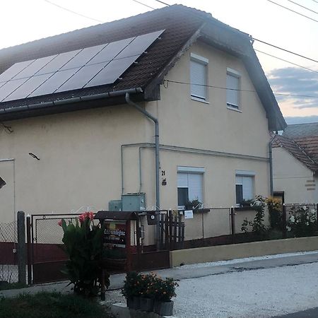 Edit Vendeghaz Balatonszentgyoergy Balatonszentgyorgy Buitenkant foto